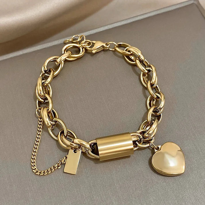 Heartened Chunky Bracelet | Gold