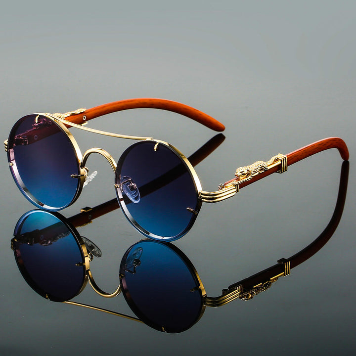 Chez | Retro-style sunglasses