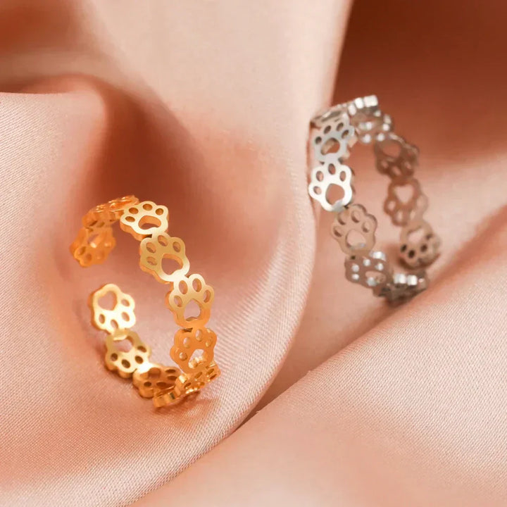 Paw Ring Made of Stainless Steel – Adjustable Finger Ring with Animal Motif for Women